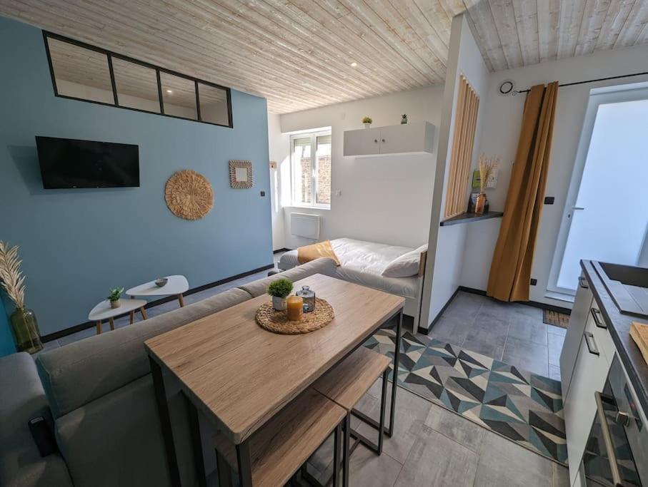Le Studio Pop Paray-le-Monial Exteriör bild